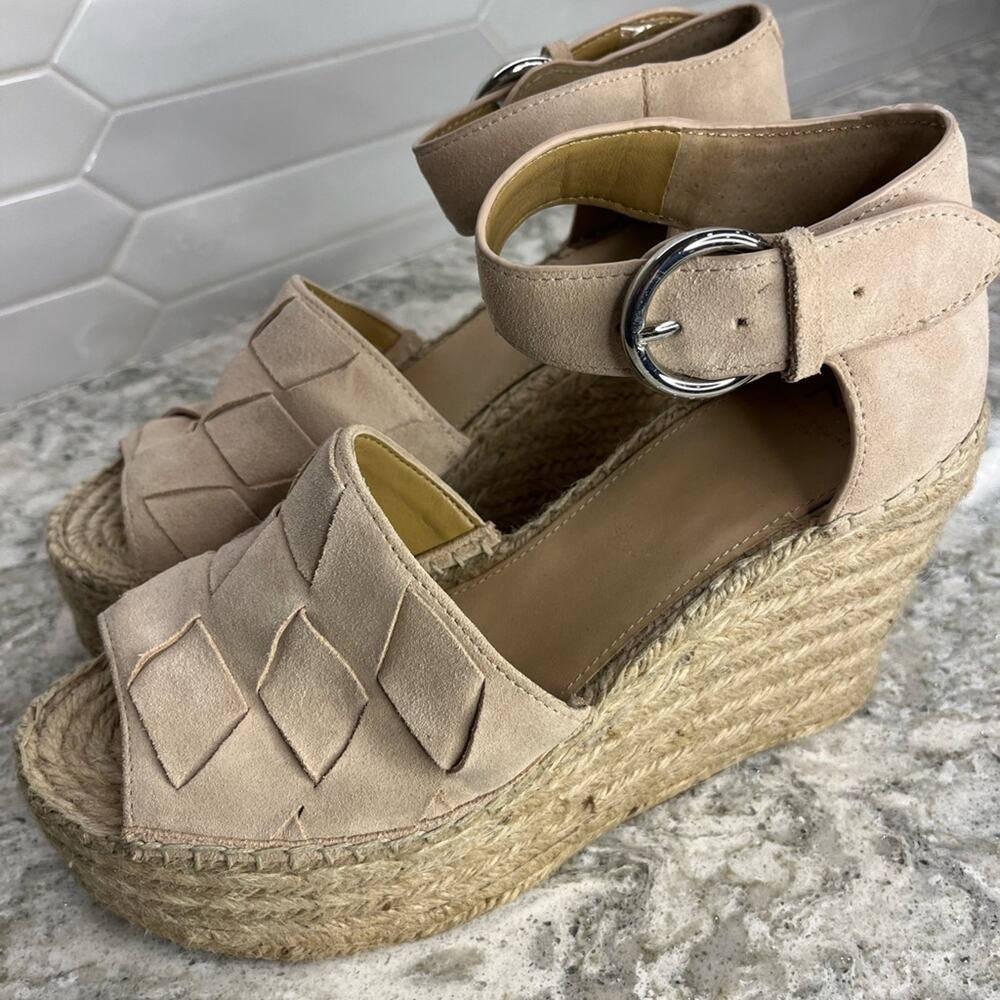 Marc Fisher Platform Wedge Blush Woven Sandals Size 9